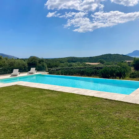 Ocean Pearl Willa Olbia